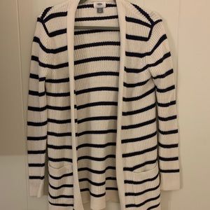 Thick knit striped sweater